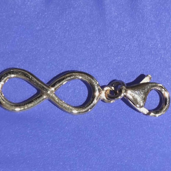 Gold Pendant or charm - detachable - Picture 16 of 16